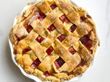 Simple Classic Rhubarb and Strawberry Pie