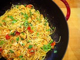 Spaghetti with Garlic Shrimp and Coriander