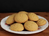 Honey Cornmeal Cookies