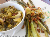 Asparagus with 3 caramelized onions and pine nuts