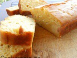 Corn bread with sour cream and herbs