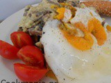 Creamy mushrooms with fried eggs