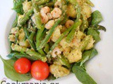 Gnocchi with asparagus and shrimp
