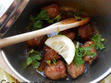 Sausages with sparkling wine and honey