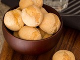 Pao de Queijo, Petits pains au Fromage brésiliens