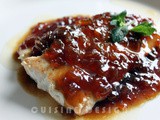 Salmón caramelizado con reducción de salsa de soja