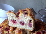Brioche à la Crème Pâtissière et Framboises