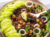 Salade Diététique Quinoa Pois Chiches et Concombre