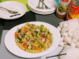 Chilled vegetarian pasta salad