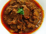 Saoji mutton curry