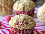 #MuffinMonday: Raspberry Spiced Muffins with Crumb Topping and a Giveaway