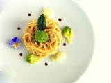 Spaghetti caserecci con ragù bianco e broccolo romanesco