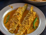 Shorshe Bata diye Parshe Macher Jhal | Mullet Fish in Mustard Gravy