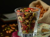 Easy Home Made Trail Mix | Healthy No bake Trail Mix Recipe | National Trail Mix Day