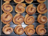 Cinnamon rolls : Petits pains roulés à la cannelle (& aux pommes)