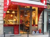 Currywurst et pâtisseries comme à Berlin, au Stube (Paris 1e)