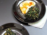 Kale sauté & œufs au plat