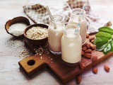 15 Best Milk Substitutes & 5 Tips