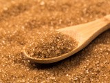 15 Substitutes for Brown Sugar & 4 Tips