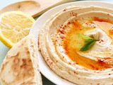 9 Health Benefits of Hummus & 6 Tips and Recipes
