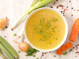 How to Make Vegetable Broth: 3 Recipes + 3 Uses