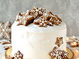 Gingerbread Topped Christmas Cake