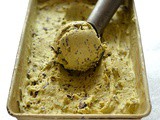 Pistachio Stracciatella Ice Cream & May 2016 Degustabox Review