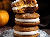 Vegan Pumpkin Whoopie Pies