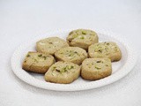 Kaju pista cookies / cashew pistachio cookies / kaju pista biscuit / atta pista cookies / whole wheat pistachio cahshew cookies