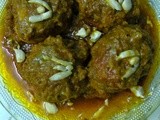 Stuffed Egg Curry / Bharwan Egg Masala / Masala Dim