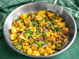 Gobi Matar Recipe – Indian Stir Fry Cauliflower Peas