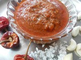 Poondu Kaara Chutney / Spicy Garlic Chutney