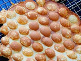 Chinese egg waffles (雞蛋餅)
