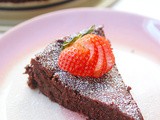 Flourless chocolate torte