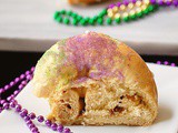 Mardi Gras king cake