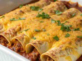 Cheesy Ground Turkey Enchiladas Everyone Will Love – Easy Ground Turkey Recipes for Dinner