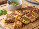 Chicken Murtabak Recipe – Crispy Stuffed Flatbread with Spiced Minced Chicken | Easy Iftar & Ramadan Special Snack