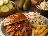 Crockpot bbq Pulled Chicken | Slow Cooker Barbeque Pulled Chicken