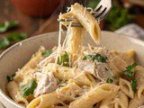 Crockpot Chicken Garlic Parmesan Pasta – Easy, Creamy, and Flavor-Packed Slow Cooker Recipe