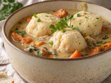 Crockpot Creamy Garlic Chicken & Dumplings – Easy Dump and Go Dinner for Busy Families