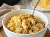 Crockpot Ground Turkey Creamy Mac and Cheese | Easy Ground Turkey Recipes For Dinner, Cozy Fall Comfort Food Idea