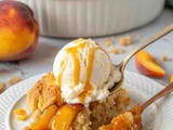 Crockpot Peach Cobbler Recipe – Easy Slow Cooker Dessert for a Perfect Peach Cobbler Dump Cake