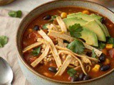 Easy Crockpot Chicken Tortilla Soup – Best Creamy & Flavorful Slow Cooker Recipe