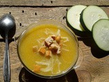 Simple zucchini- courgette soup/ einfache Zucchinisuppe/ łatwa zupa z cukinii