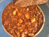 Beanless Chili with Root Vegetables