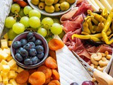 25 Simple Charcuterie Board Ideas – a Lazy Host’s Dream