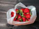 How to Freeze Strawberries