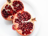 What Do Pomegranates Taste Like? Do Pomegranates Taste Good