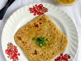 Soft Layered Chapathi Recipe / How to Make Layered Paratha