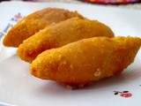 Cek Mek Molek ( Fried Sweet Potatoes Dumplings )
